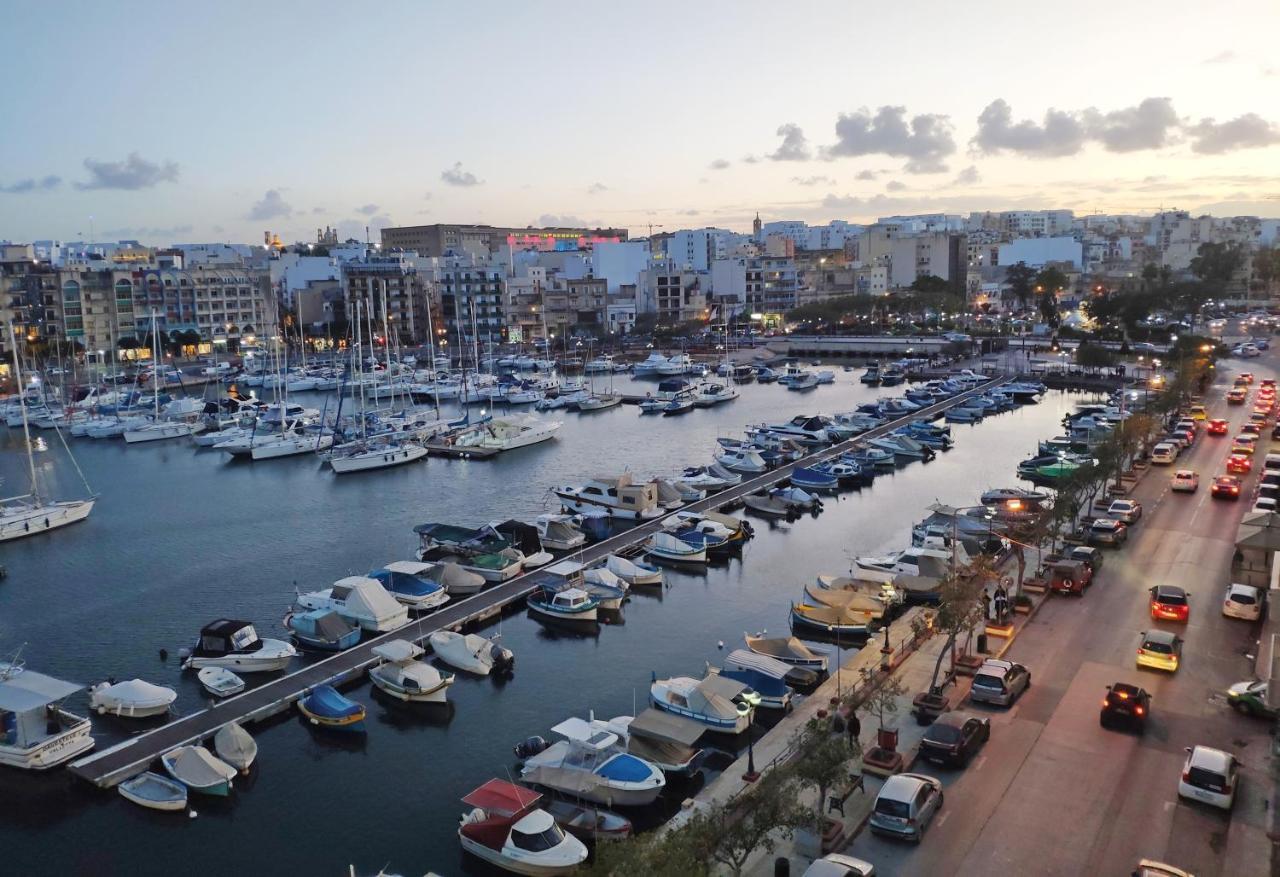 2 Bedroom, Central And Spacious Apartment With Sea View - 2 Msida Ngoại thất bức ảnh